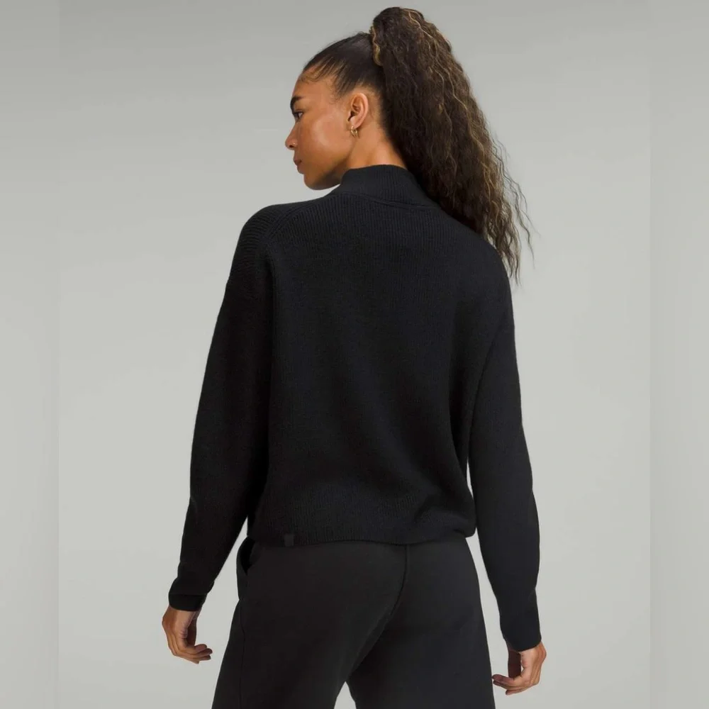 Lululemon women merino wool blend turtleneck ribbed sweater size 2